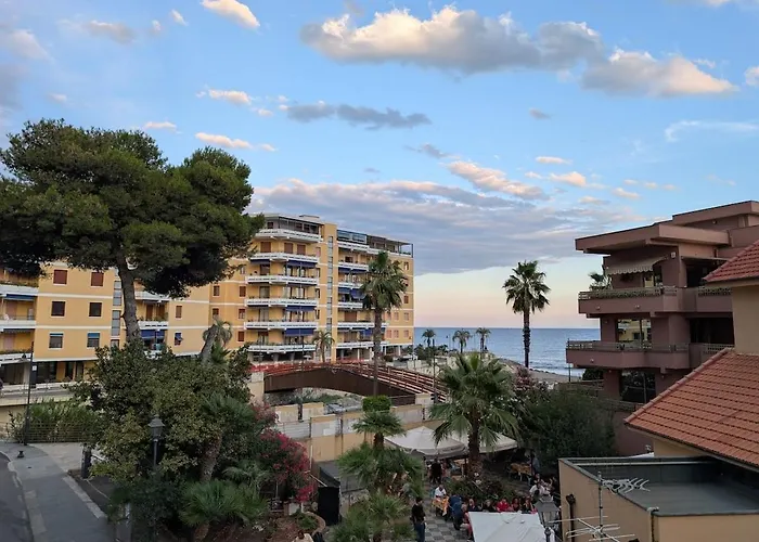 Appartement San Lorenzo Exclusive - Beachfront & Pools San Lorenzo al Mare