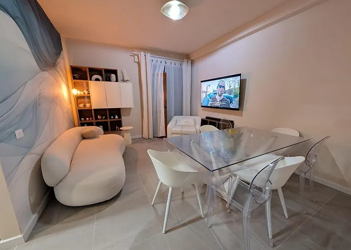 San Lorenzo Exclusive - Beachfront & Pools * San Lorenzo al Mare